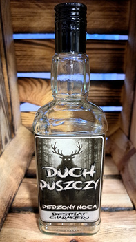 Butelka szklana 0,5l Pędzony Nocą Destylat Charakteru DuchPuszczy Idealna buteleczka na Whisky Brandy Bimber 500 ml szklana Kwadratowa butelka z zakrętką i etykietą