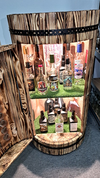 Barek drewniany Beczka z oświetleniem LED otwierana Duch Puszczy Zestaw na alkohol dla konesera HandMade