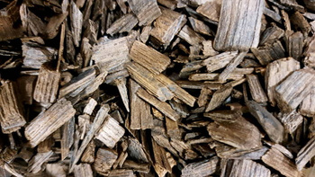 Płatki dębowe ARONEO chipsy do whisky aromat przypraw migdałów lukrecji kakao toffi 50g