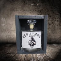 Gentleman Bimber Skrzynka drewniana Butelka 0,7L Zestaw prezentowy z butelką karafką 700ml 